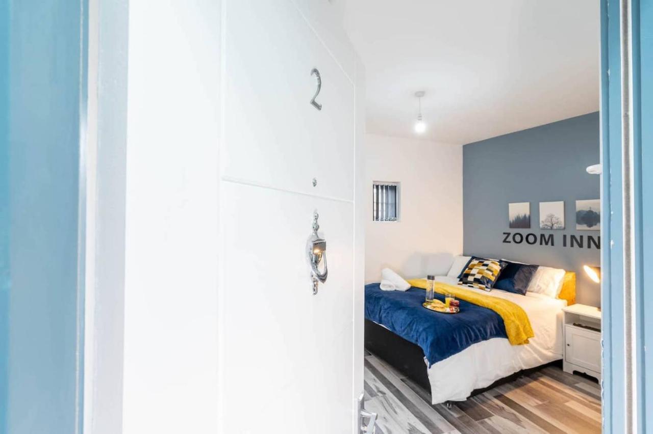 Апартаменты Comfy, Modern Studio With Netflix Бирмингем Экстерьер фото